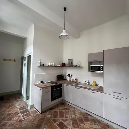 Apartment Un Joyau Occitan Nimes