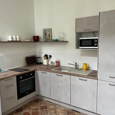Apartment Un Joyau Occitan Nimes