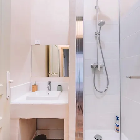 Un Joyau Occitan Apartment Nimes